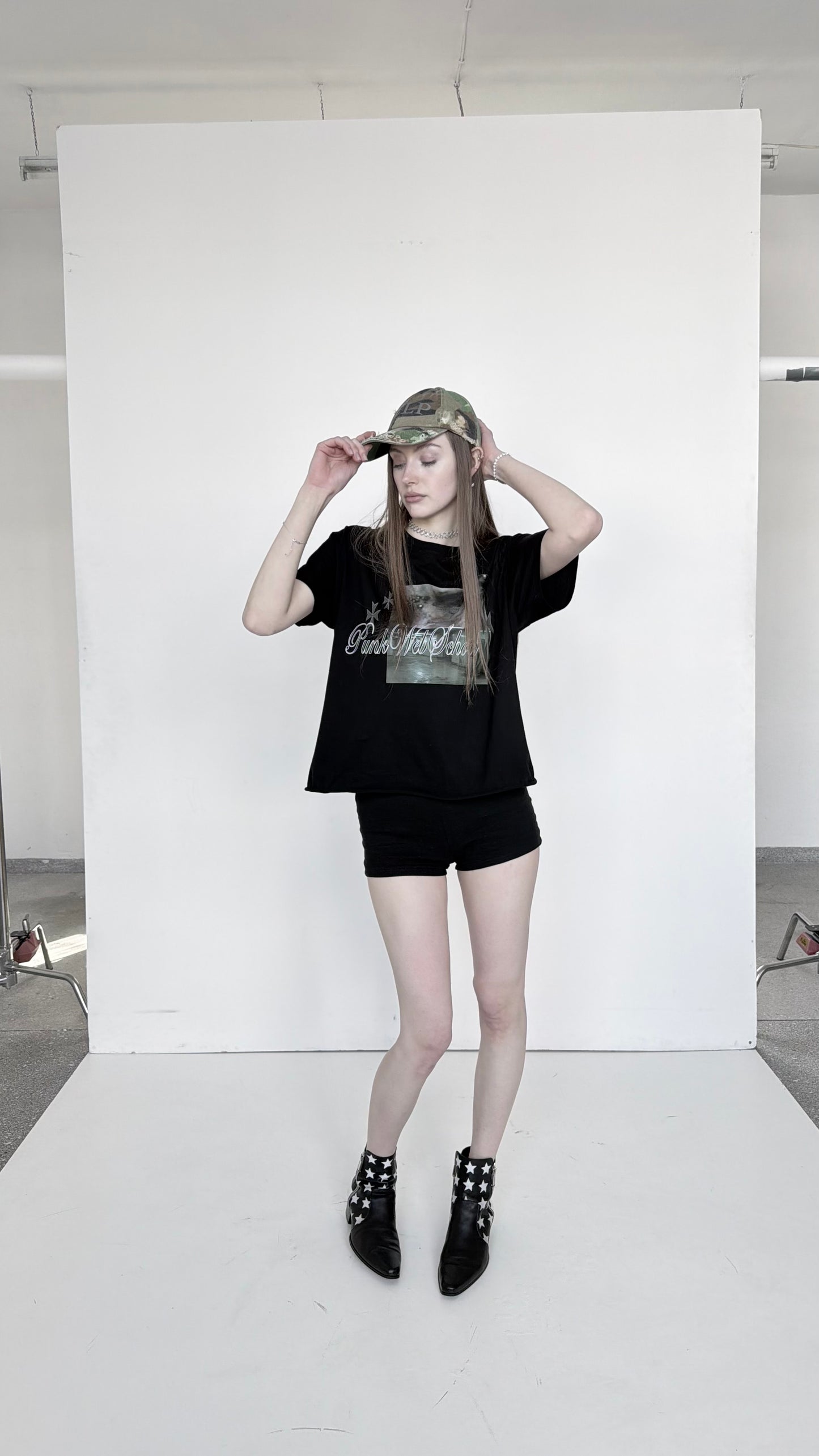 "PunkWebSchool" biały t-shirt